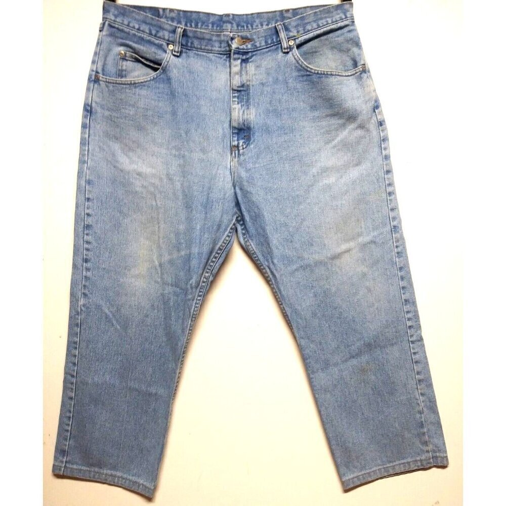WRANGLER mens jeans BLUE size 38X27 RELAXED FIT denim high rise light wash flaw
